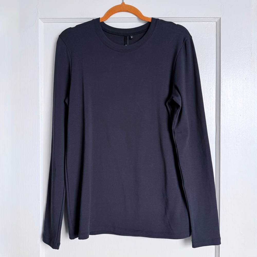 JARBO Long Sleeve Crew Pima Cotton Tee NWT in Navy size 42